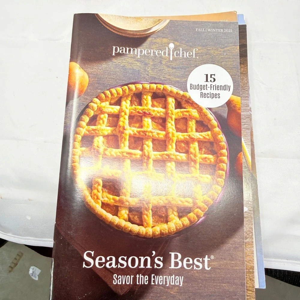 Pampered Chef Seasons Best Cookbook Lot 11 Light & Simple Recipe Booklets